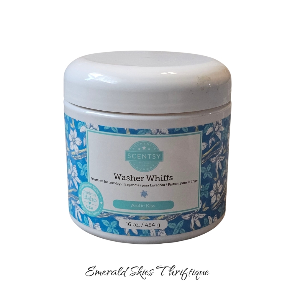 SCENTSY WASHER WHIFFS ARCTIC KISS SCENT 16 oz. LAUNDRY FRAGRANCE. Free Shipping